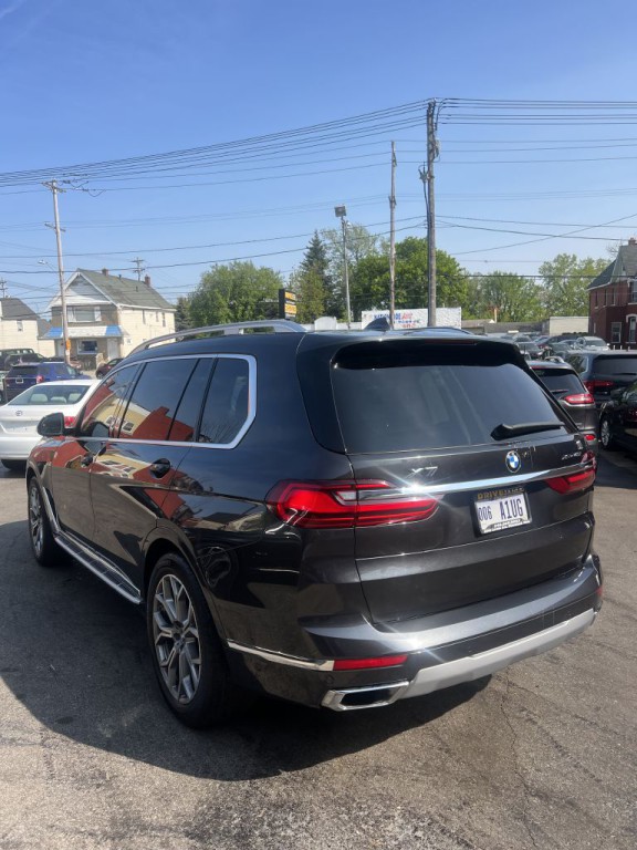 2019 BMW X7 Image 5