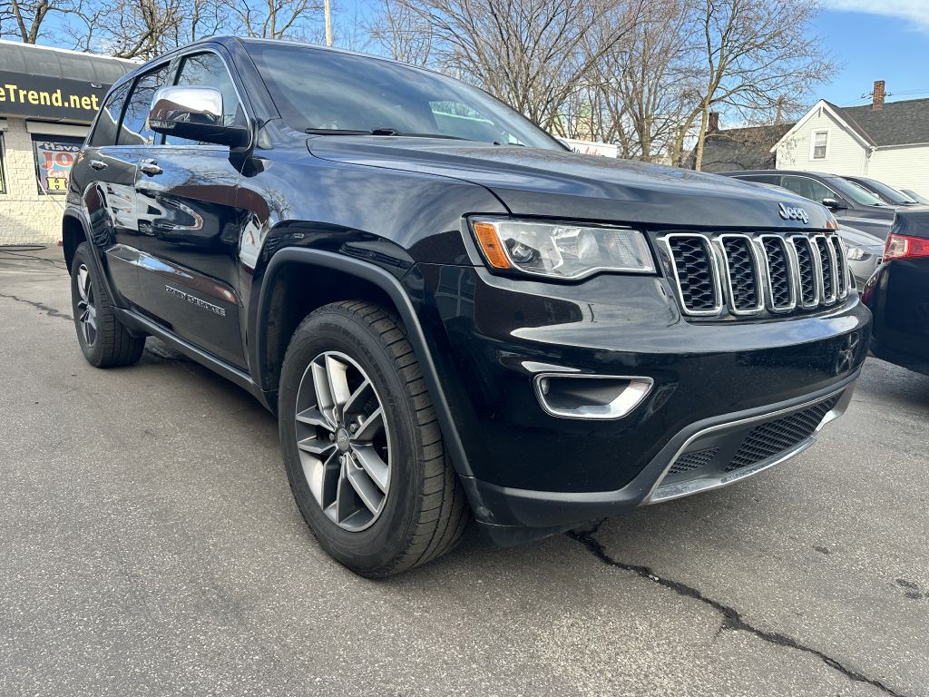 2017 Jeep Grand Cherokee Image 2