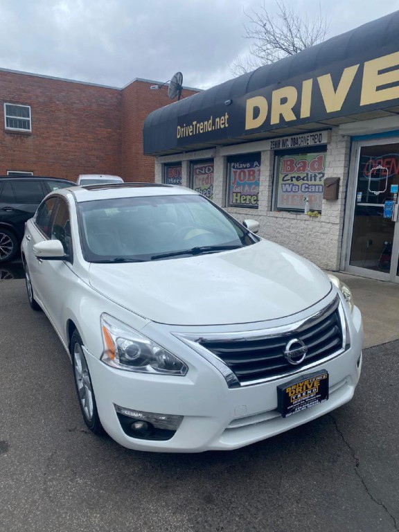 2013 Nissan Altima Image 3