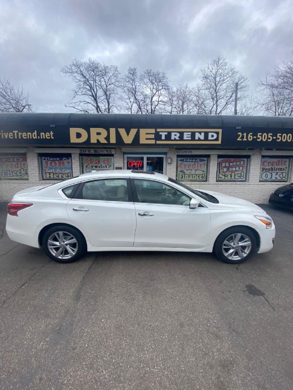 2013 Nissan Altima Image 4