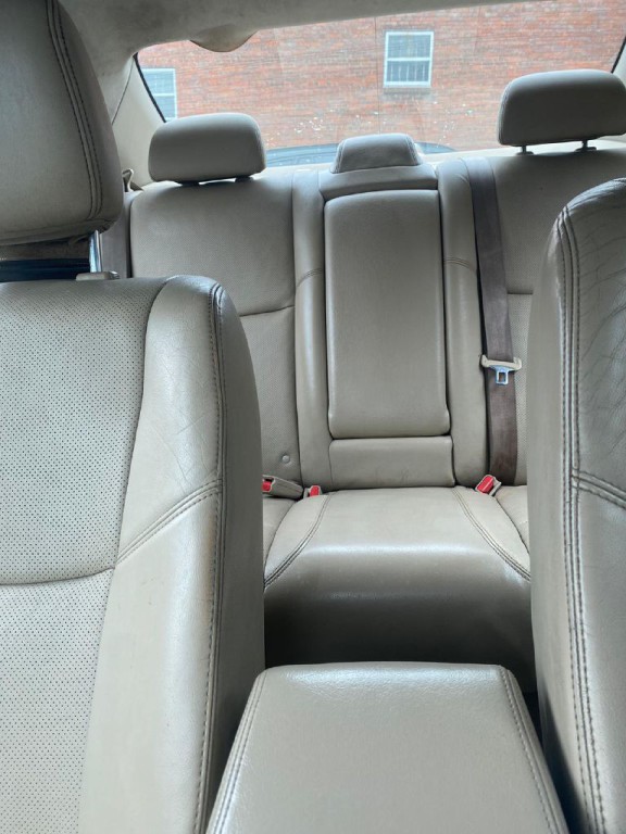 2013 Nissan Altima Image 9