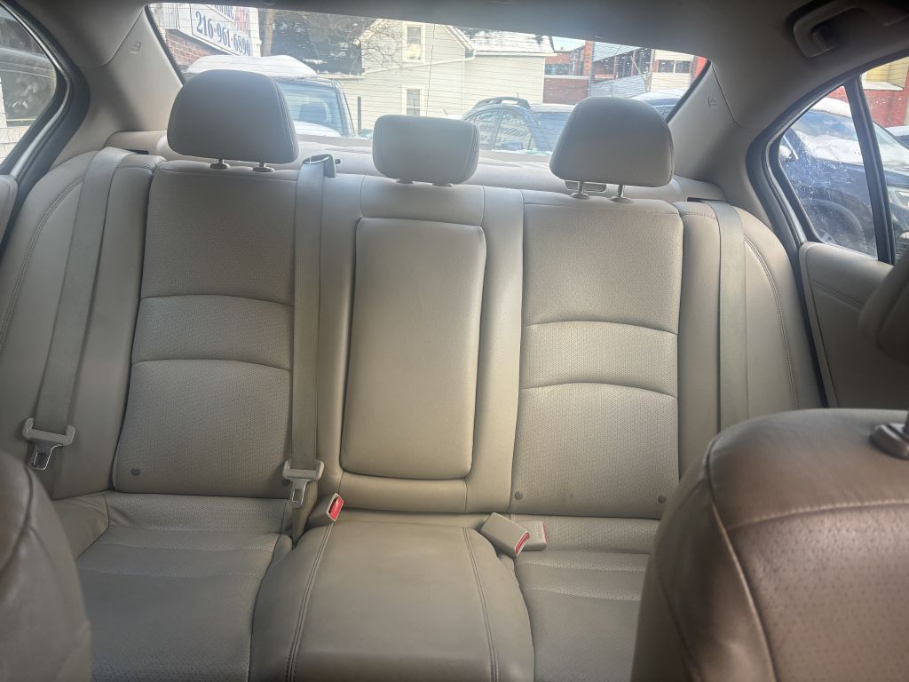 2014 Honda Accord Image 11