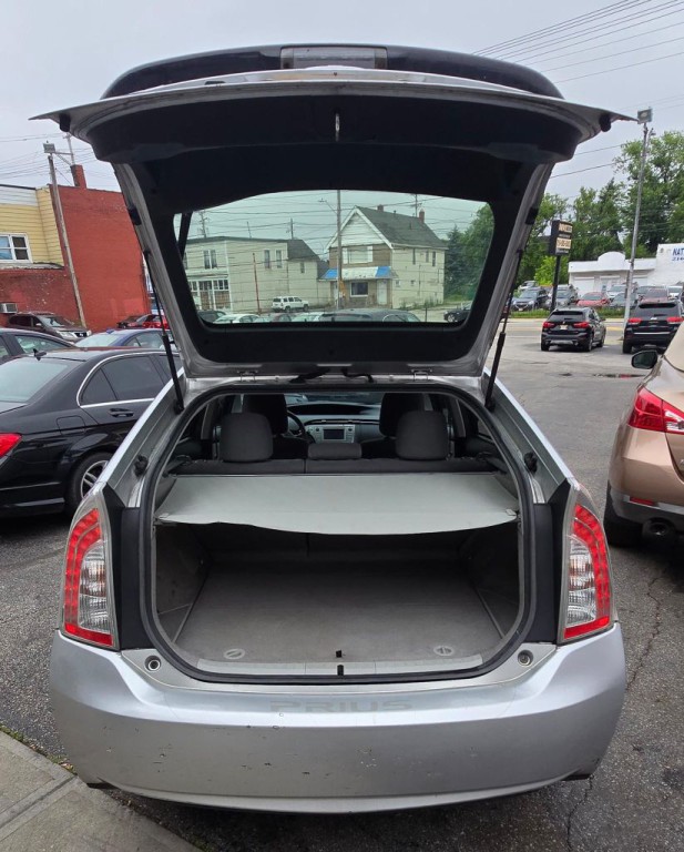 2012 Toyota Prius Image 7