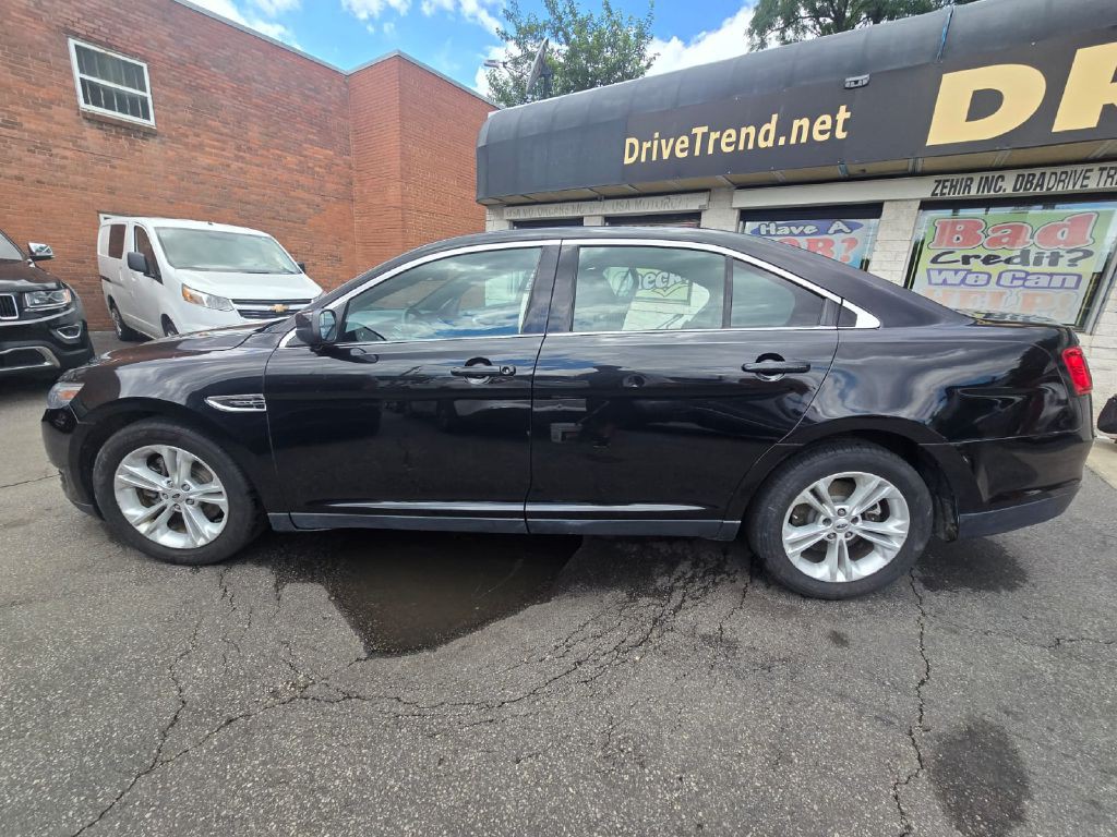 2013 Ford Taurus Image 3