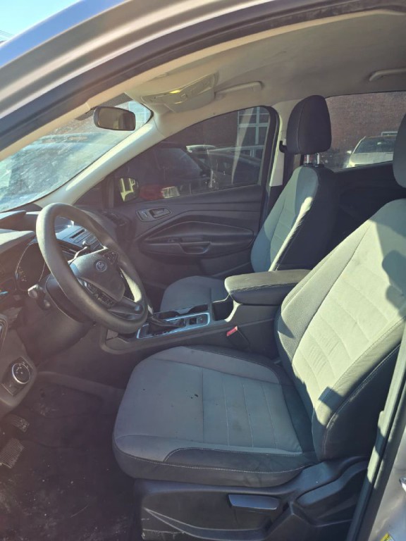 2017 Ford Escape Image 18