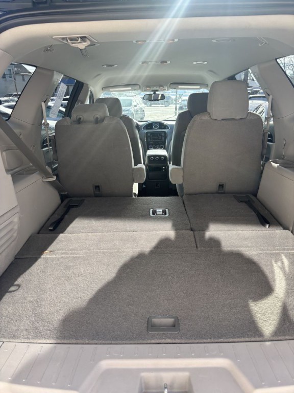 2017 Buick Enclave Image 6