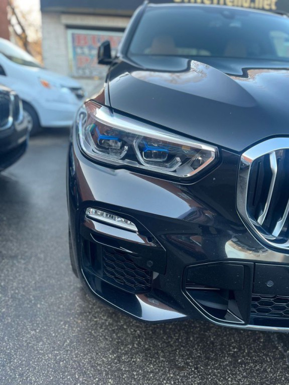 2019 BMW X5 Image 1