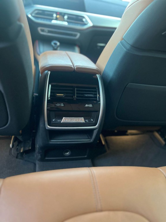 2019 BMW X5 Image 10