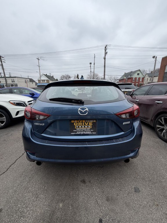 2017 Mazda Mazda3 Image 4