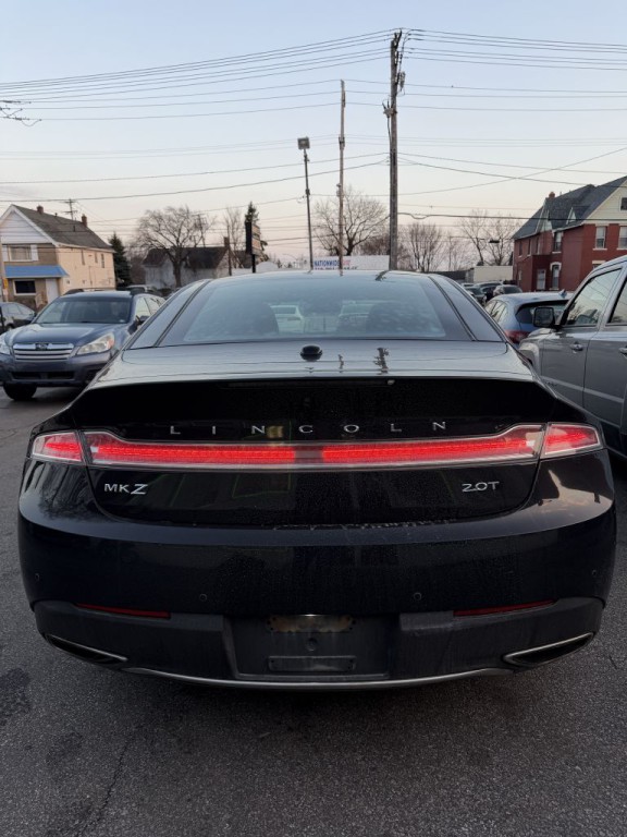 2017 Lincoln MKZ Image 8