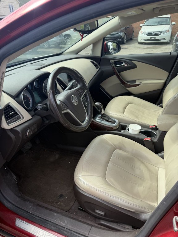 2012 Buick Verano Image 3