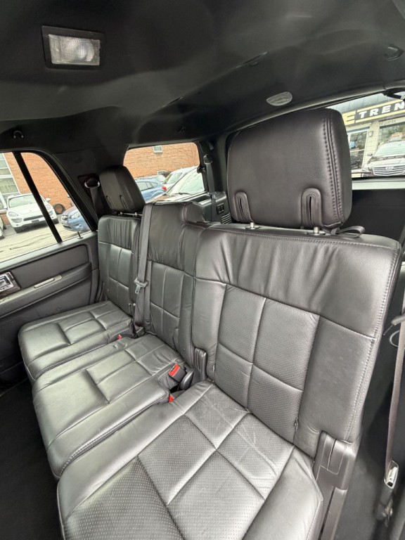 2008 Lincoln Navigator Image 7