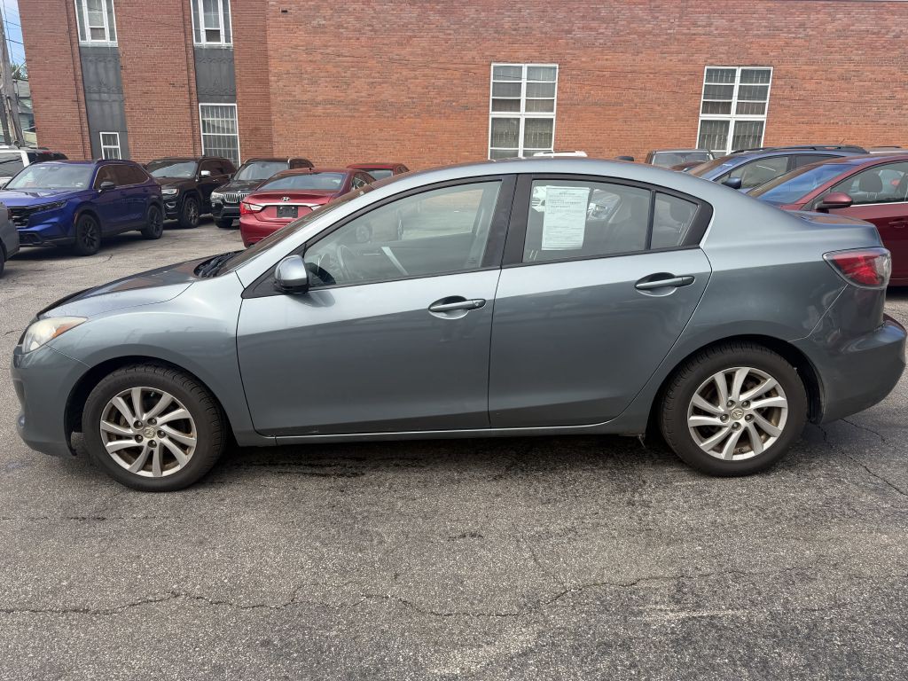2012 Mazda Mazda3 Image 3