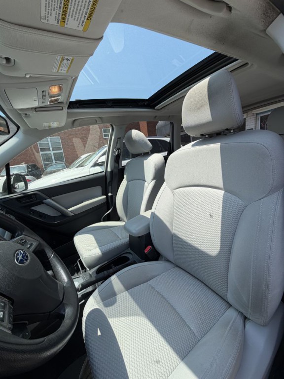 2014 Subaru Forester Image 5