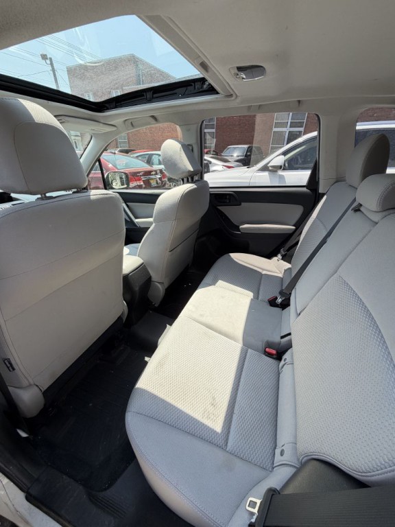 2014 Subaru Forester Image 6