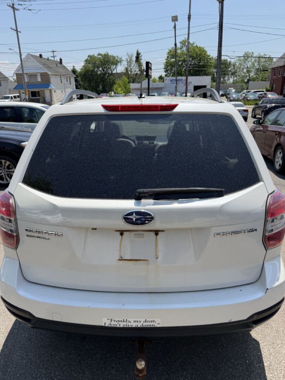 2014 Subaru Forester Image 8