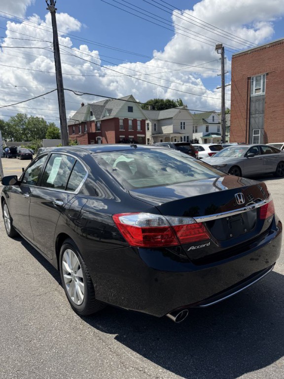 2013 Honda Accord Image 10