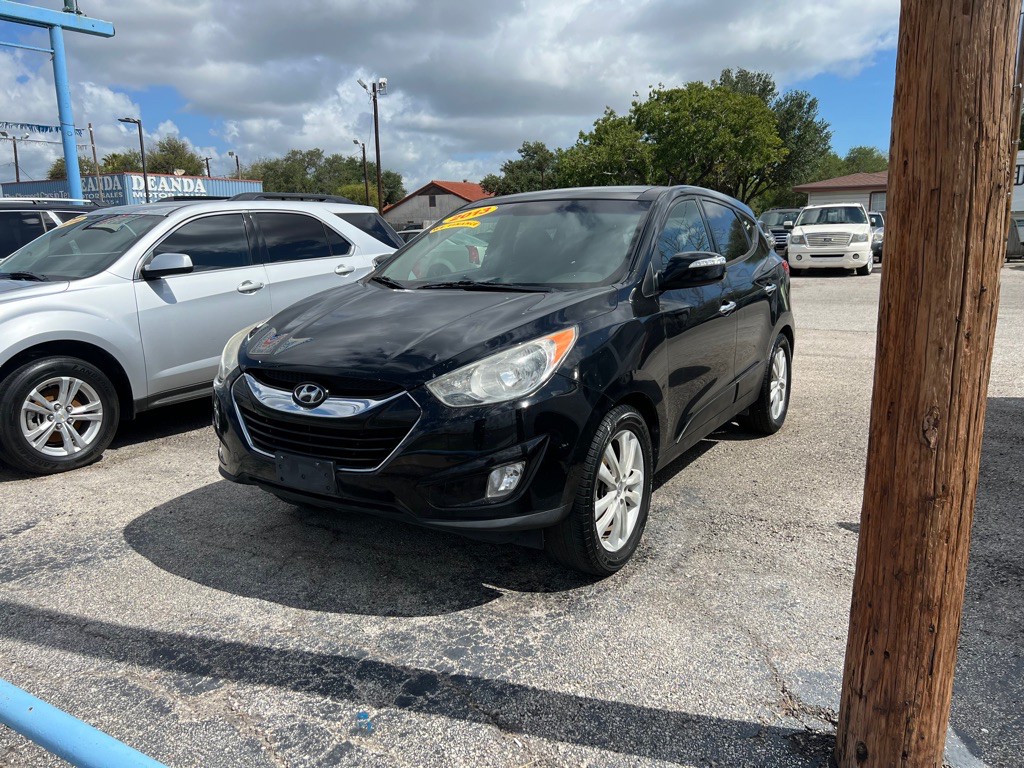 2013 Hyundai Tucson Image 1