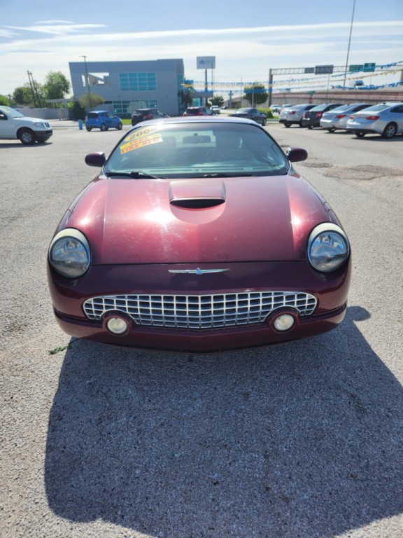 2004 Ford Thunderbird Image 2