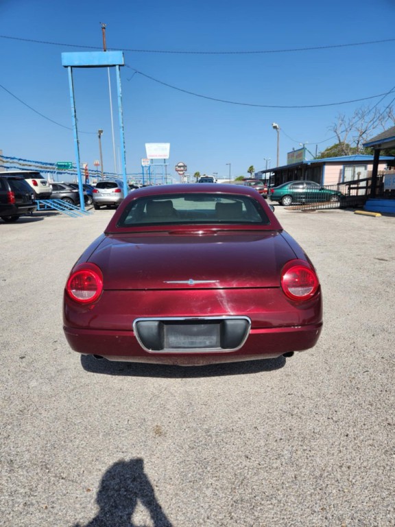 2004 Ford Thunderbird Image 4