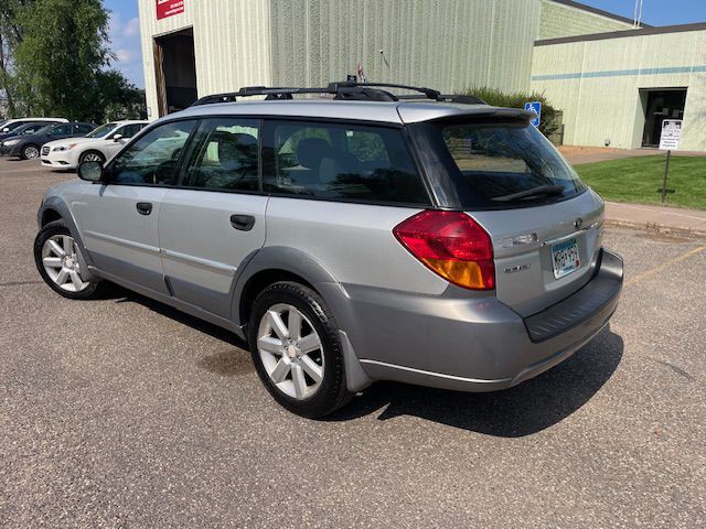 2006 Subaru Outback Image 2