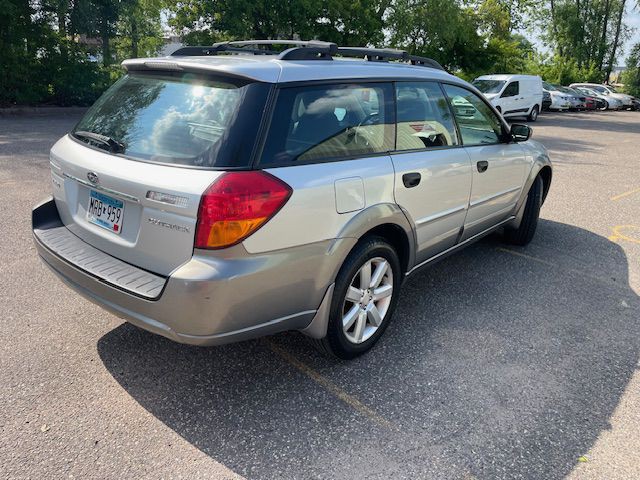 2006 Subaru Outback Image 4