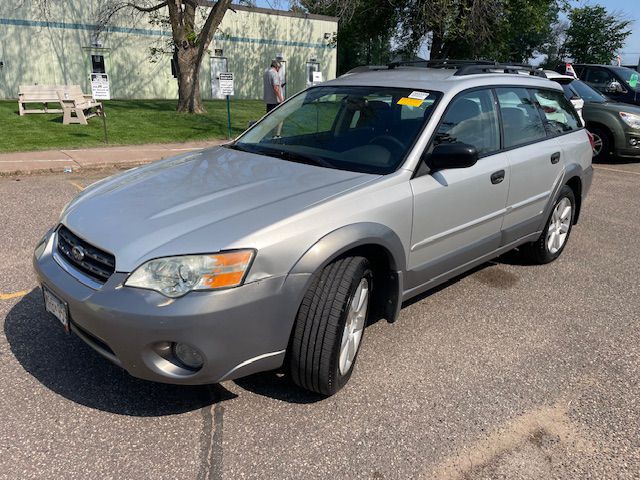 2006 Subaru Outback Image 8
