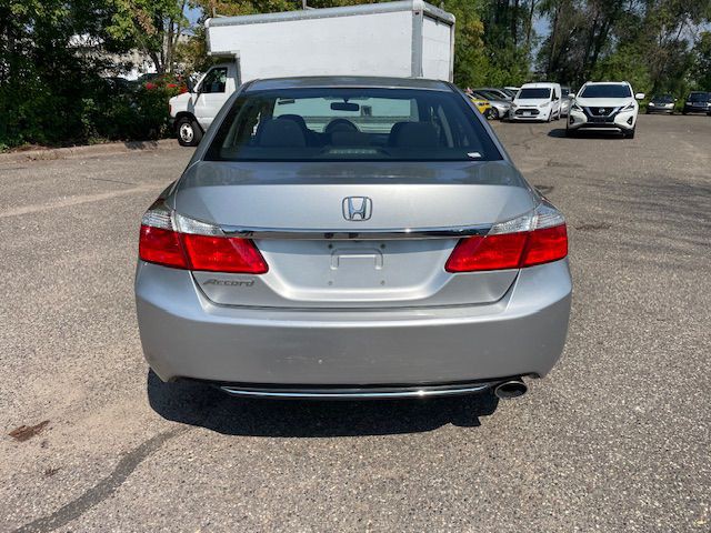2013 Honda Accord Image 3