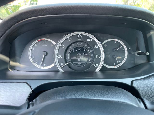 2013 Honda Accord Image 11