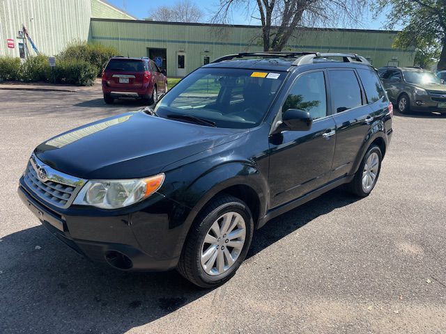 2013 Subaru Forester Image 8
