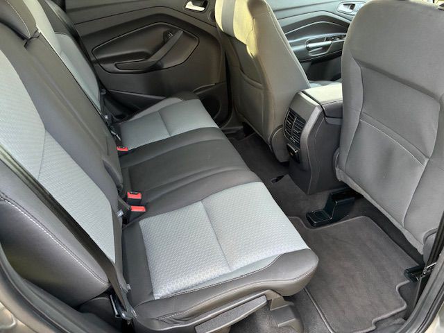 2017 Ford Escape Image 11