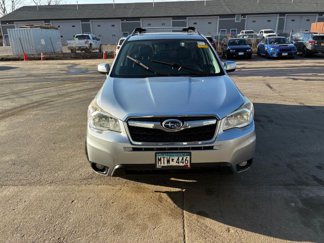 2014 Subaru Forester Image 2