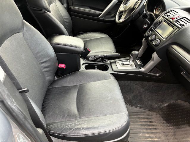 2014 Subaru Forester Image 9