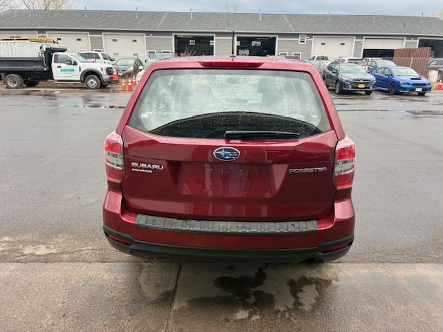 2014 Subaru Forester Image 3