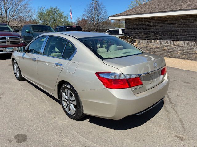 2014 Honda Accord Image 2