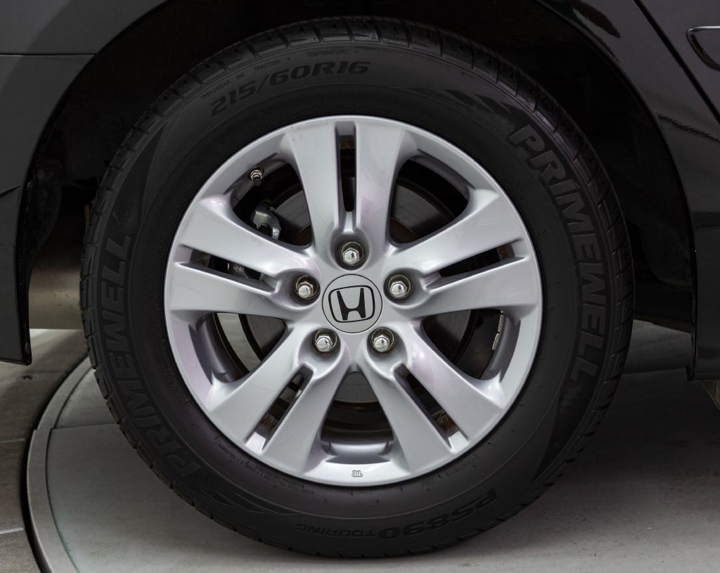2012 Honda Accord Image 18