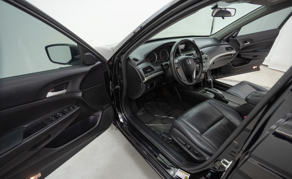 2012 Honda Accord Image 23