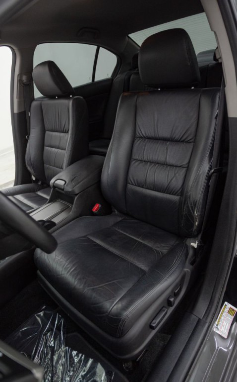 2012 Honda Accord Image 25