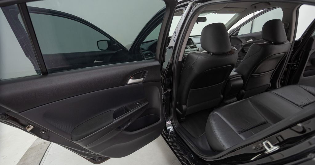 2012 Honda Accord Image 31