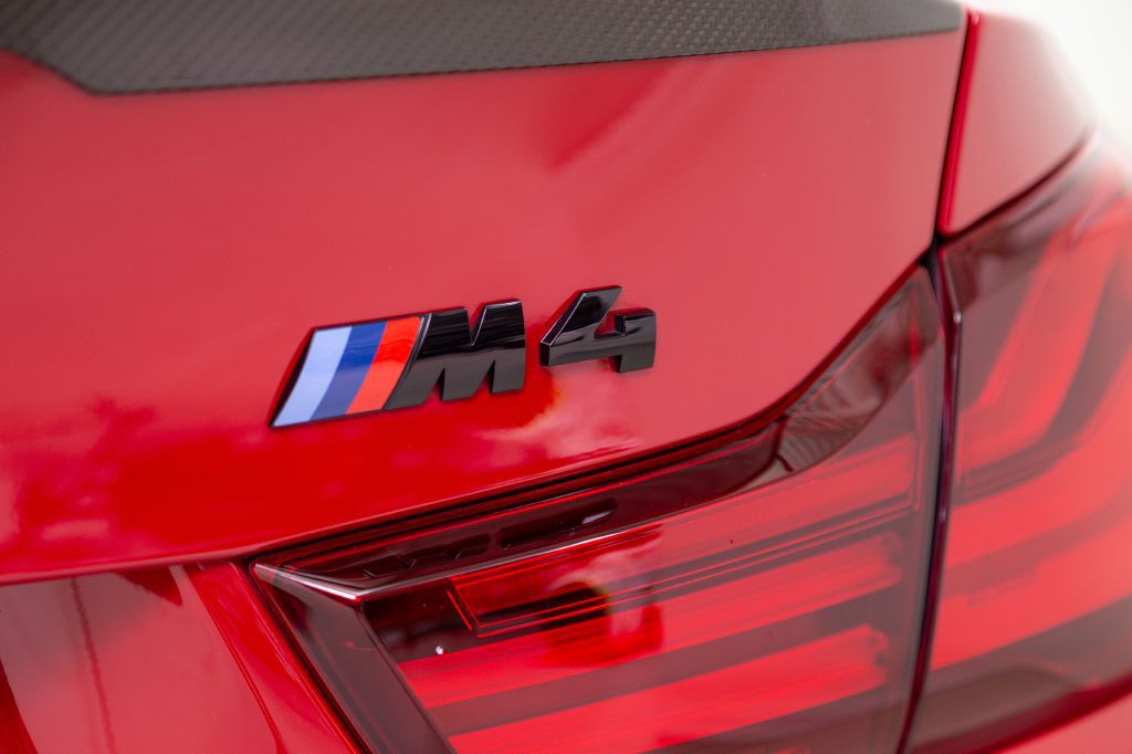 2020 BMW M4 Image 21
