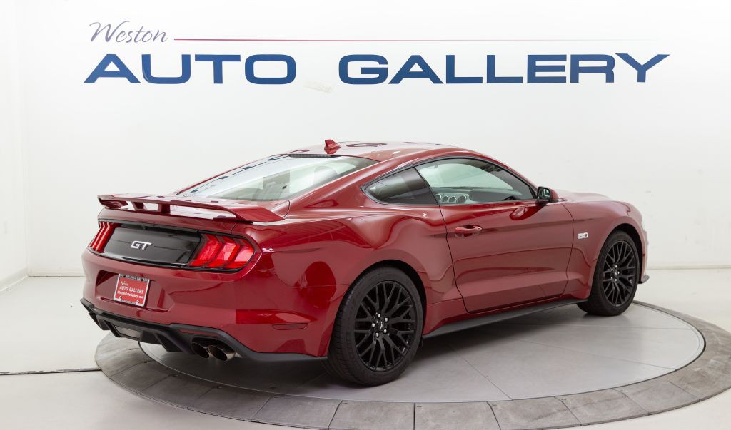 2020 Ford Mustang Image 5