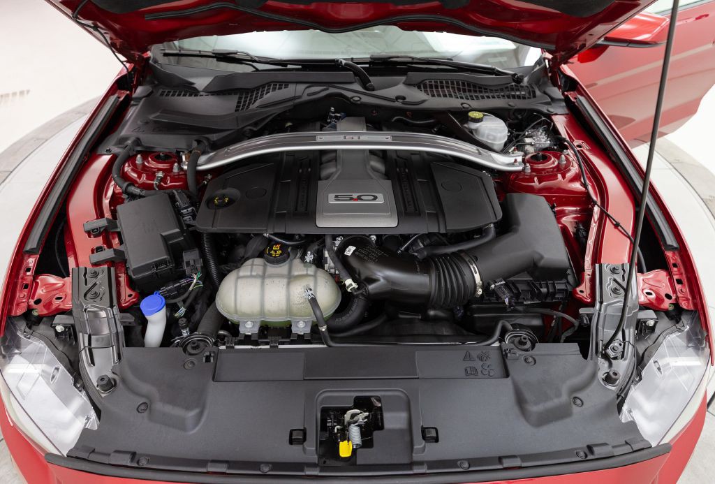 2020 Ford Mustang Image 24