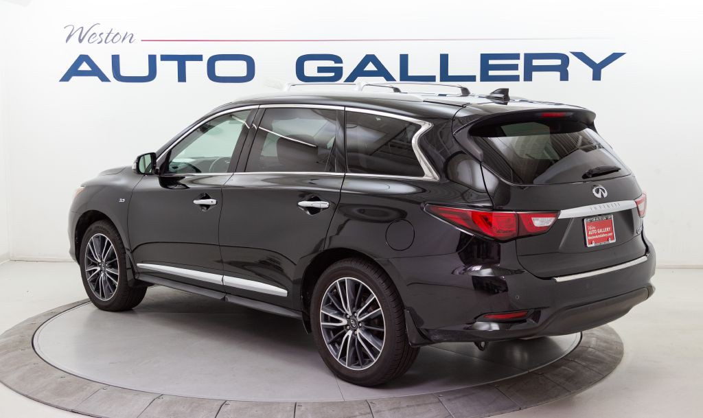 2017 INFINITI QX60 Image 3