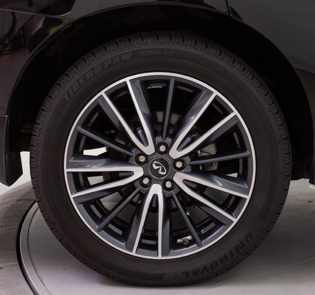 2017 INFINITI QX60 Image 21