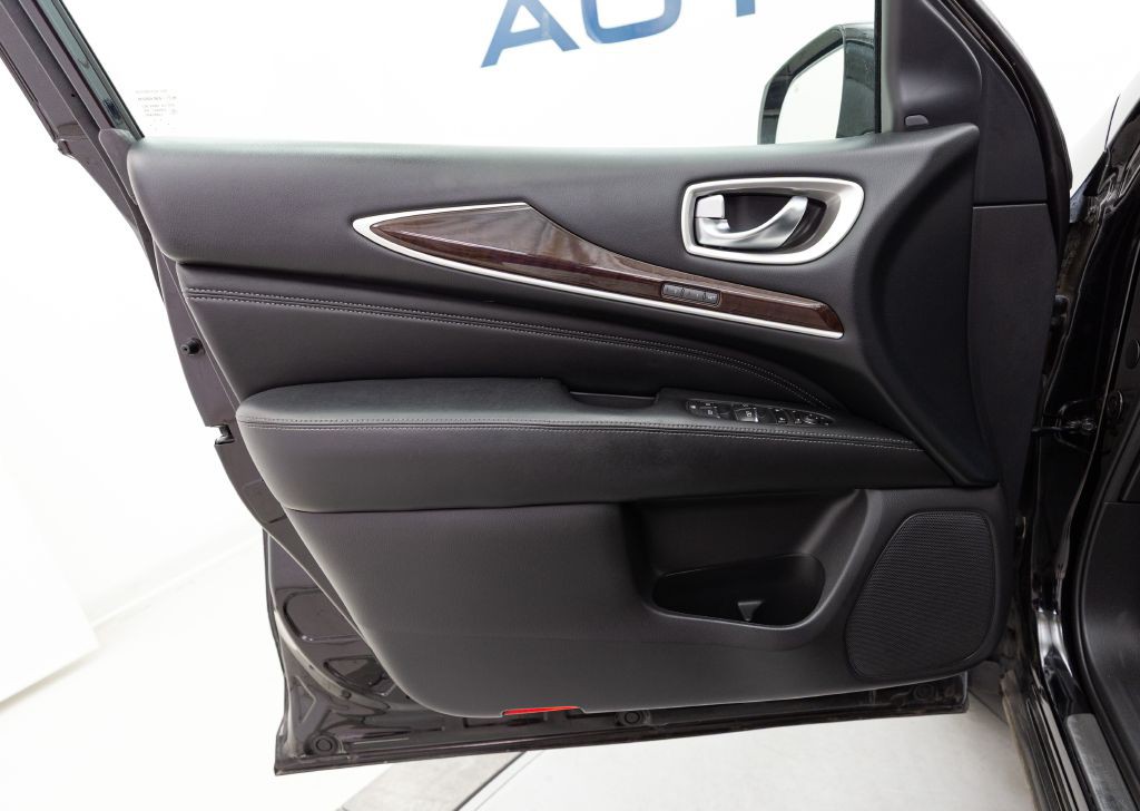 2017 INFINITI QX60 Image 27