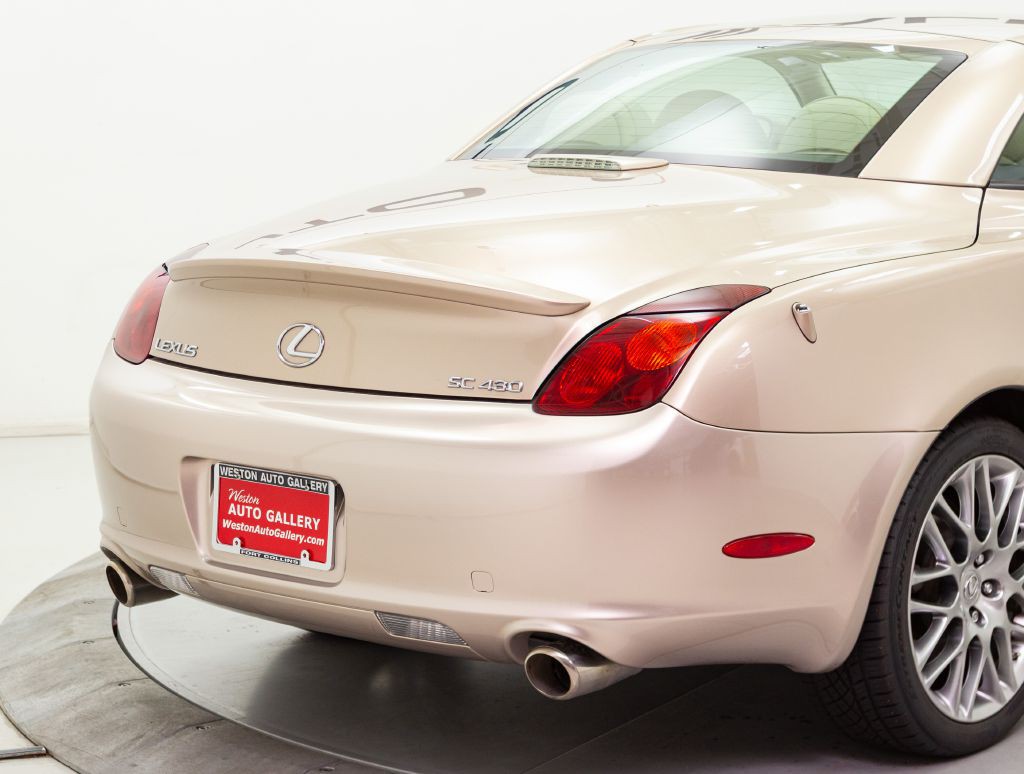 2005 Lexus SC Image 14