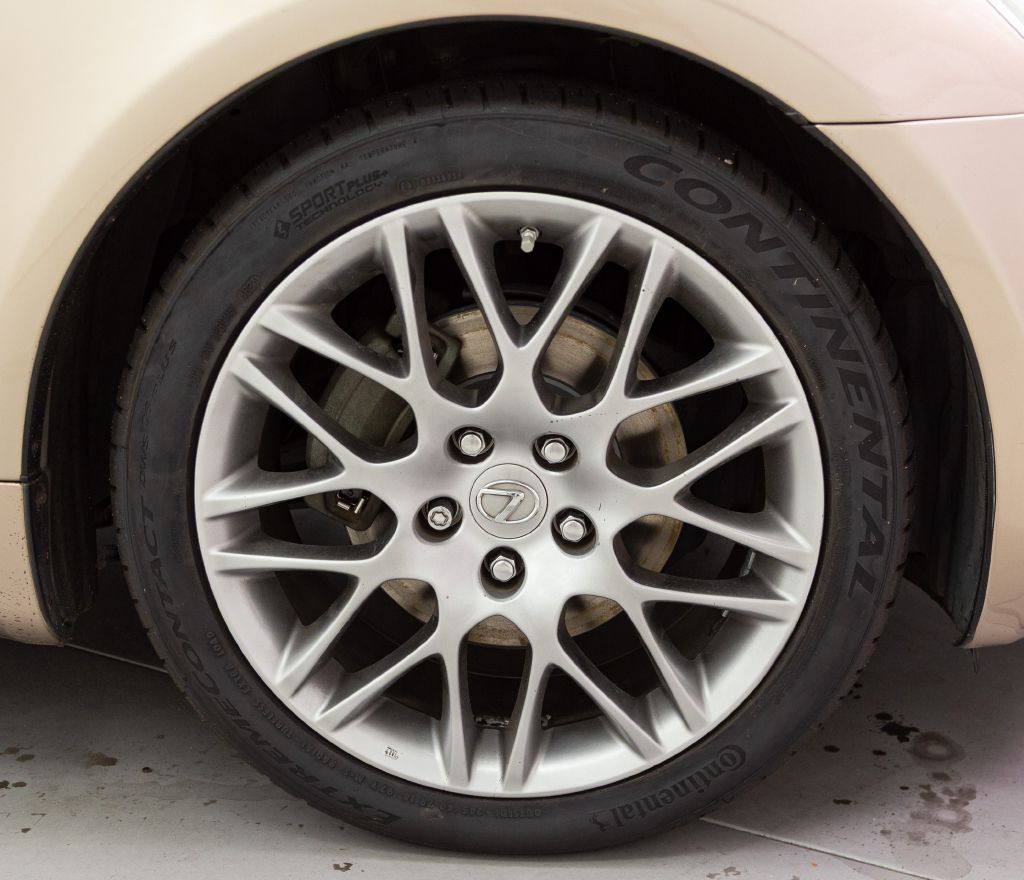 2005 Lexus SC Image 21