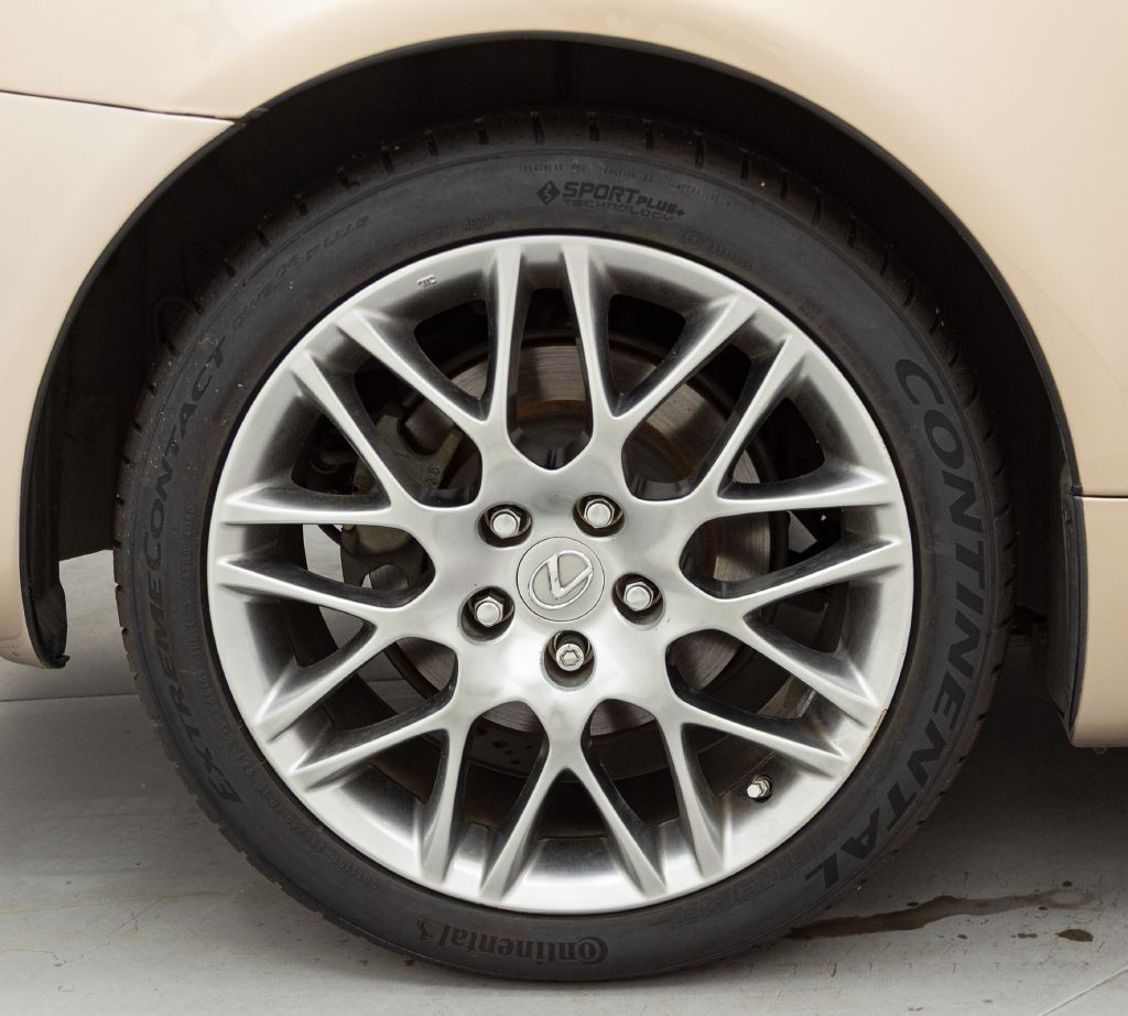 2005 Lexus SC Image 22