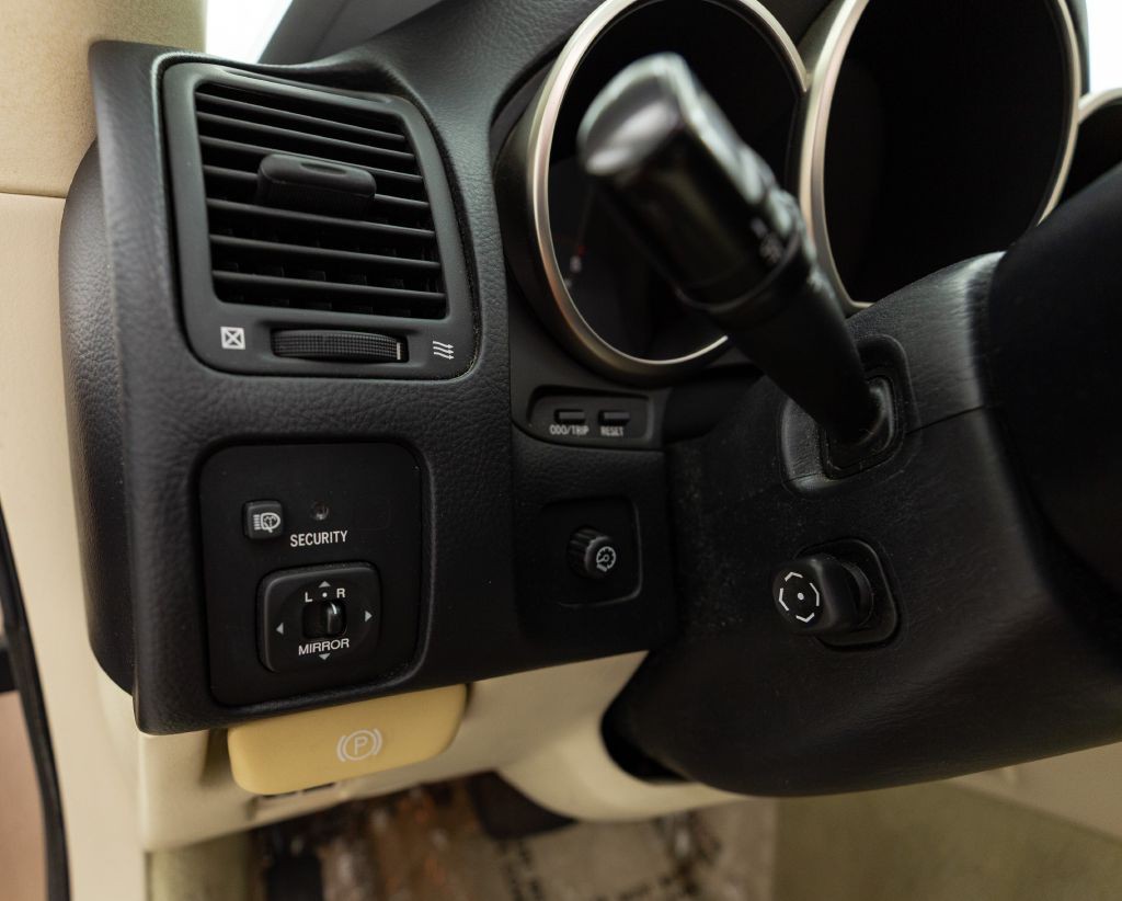 2005 Lexus SC Image 53