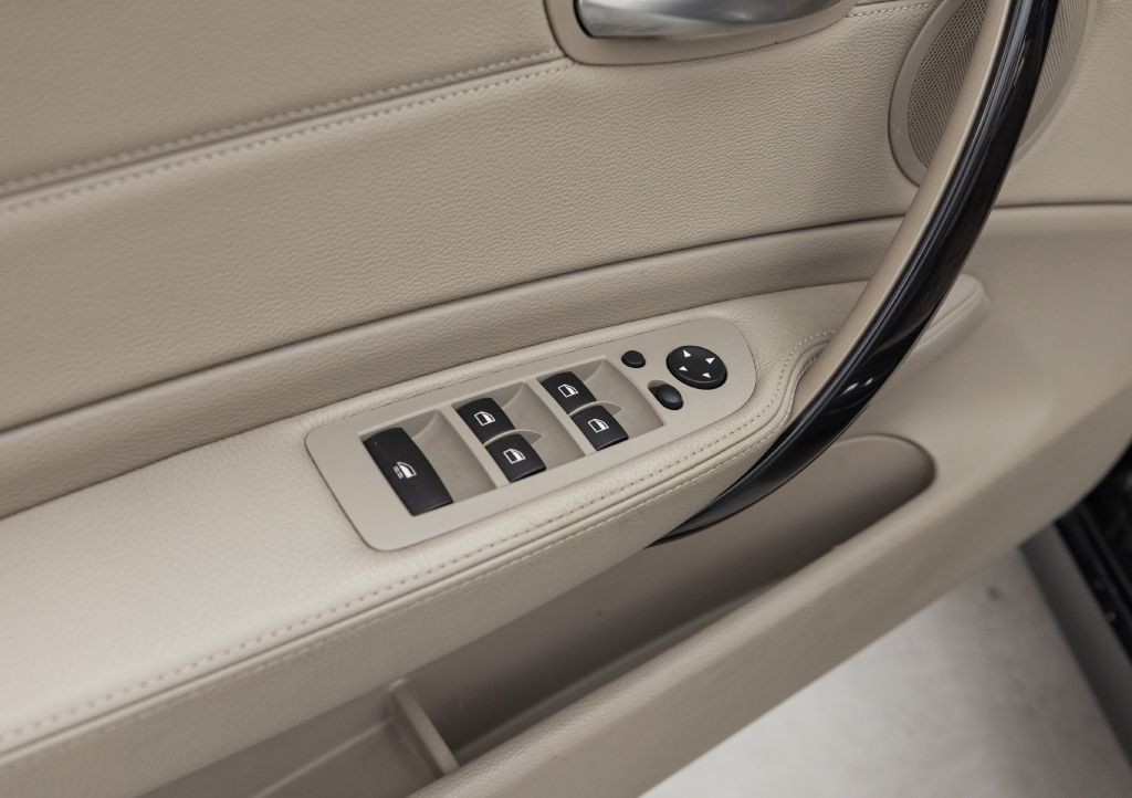 2013 BMW 1 Series Image 28